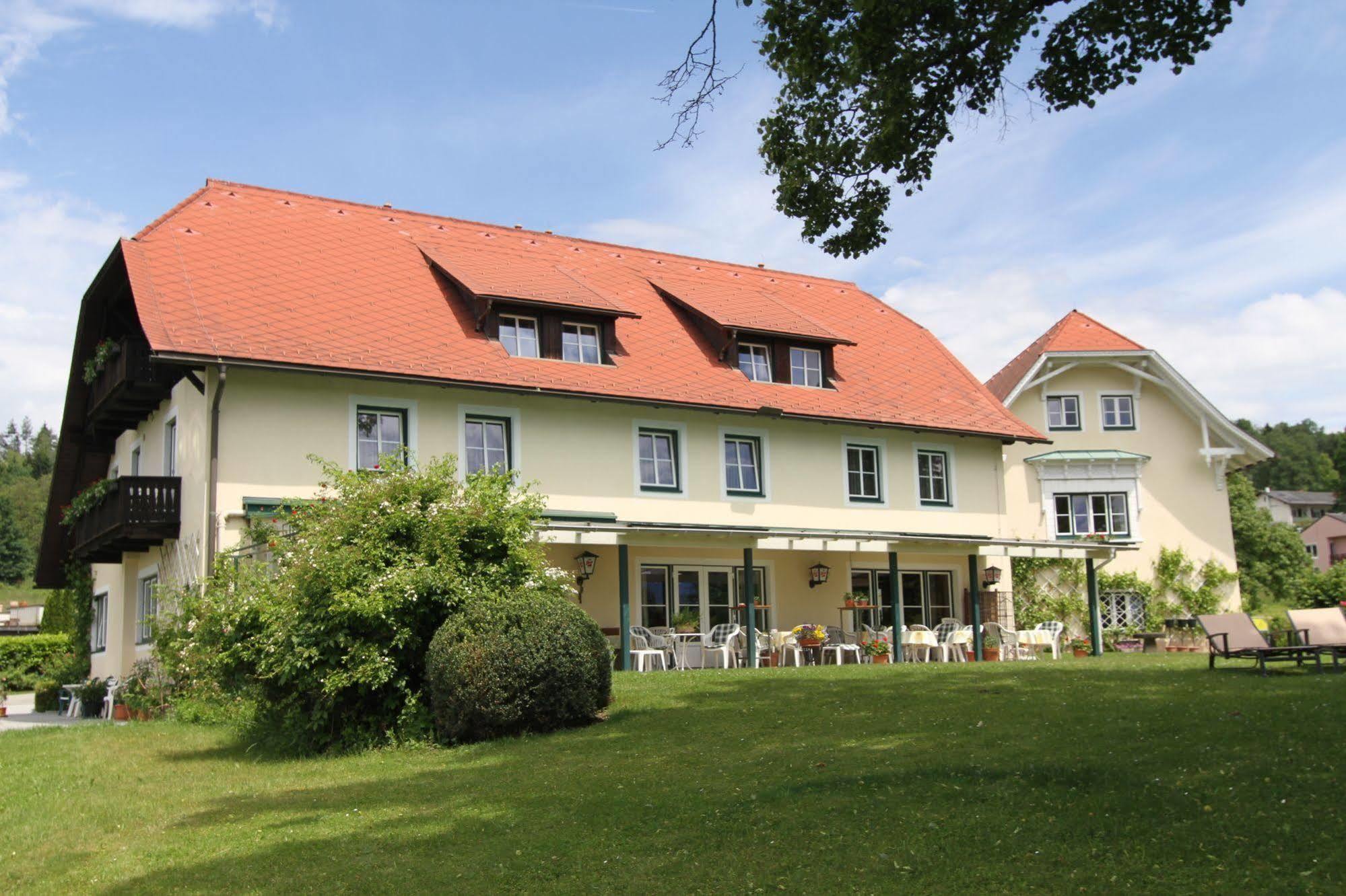 Landhaus Strussnighof Portschach am Woerthersee Exterior photo